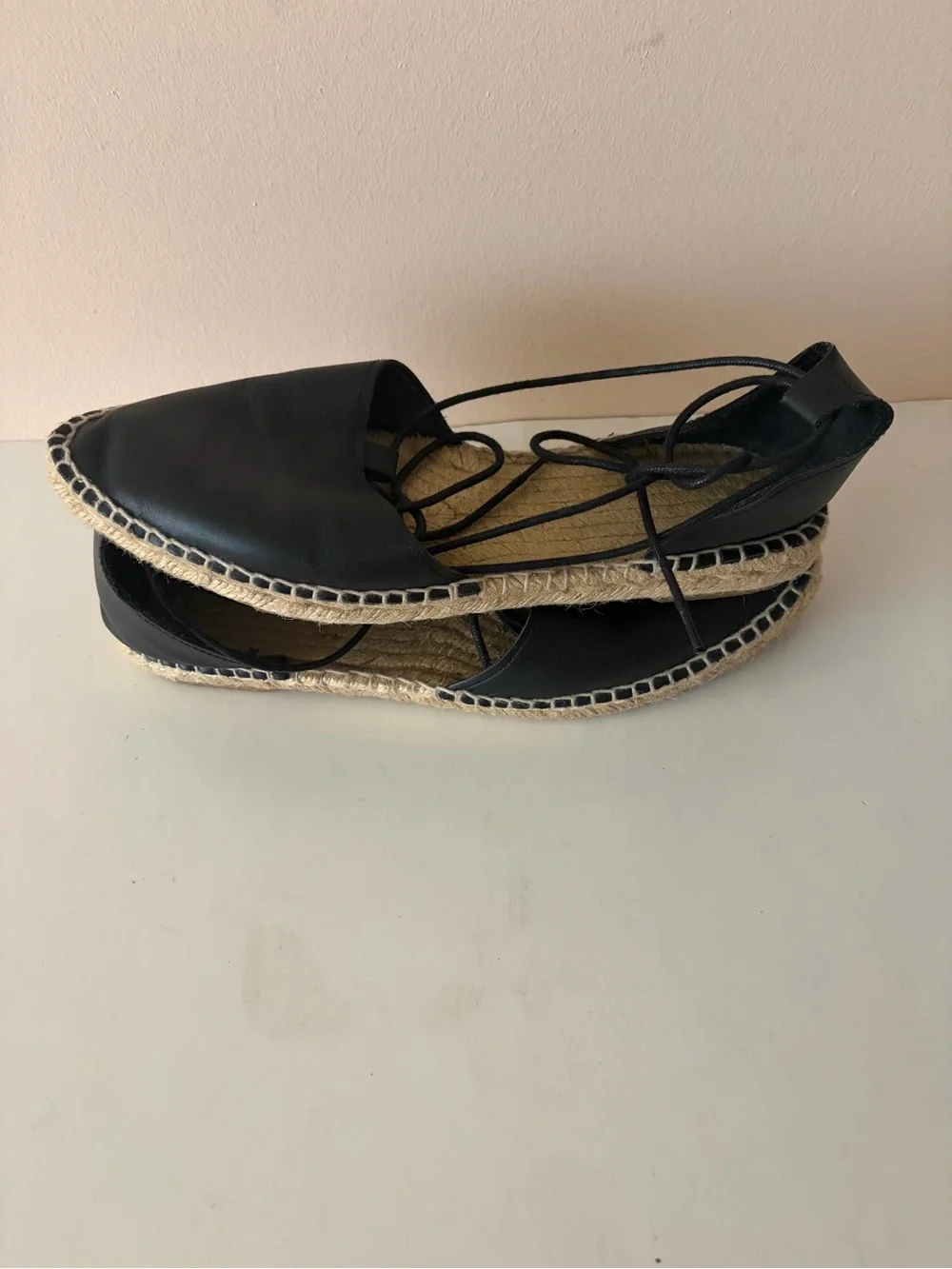 N/A classic black